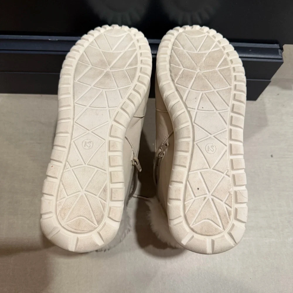 Karen Scott Wanona Faux Suede Booties - Picture 11 of 11